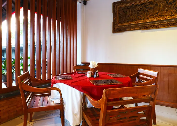 Sinar Bali Отель