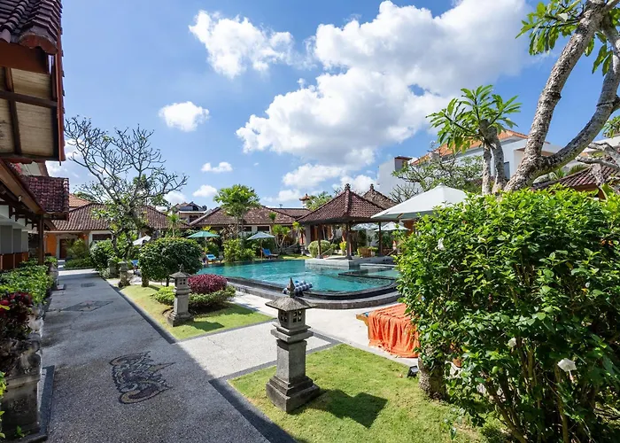 Sinar Bali Отель 3*