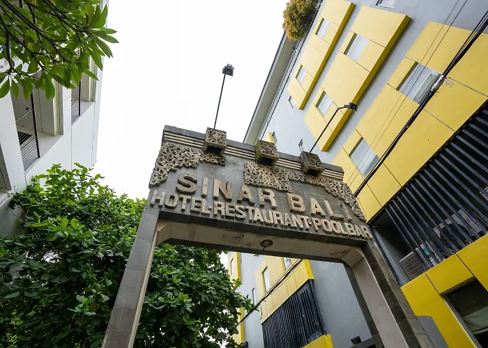 Отель Sinar Bali 3*